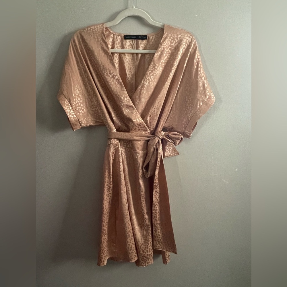 Karen Millen Peach Cheetah Print Kimono Sleeve Mini Dress